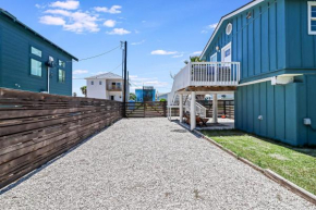 True Blue Bungalow, Old Town GEM